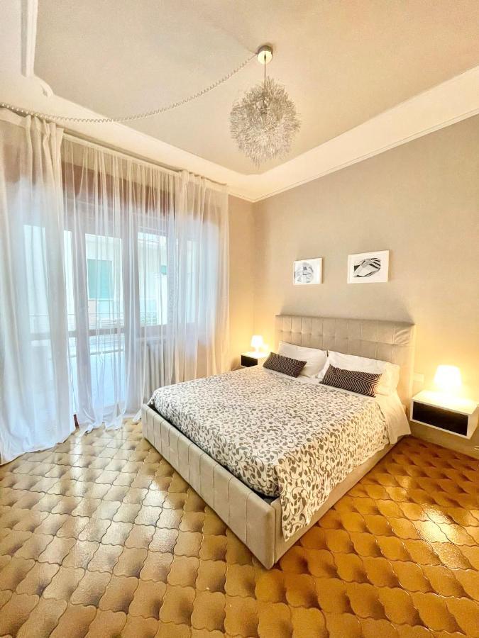 Regina Elena Apartment 2 ペスカーラ エクステリア 写真